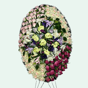 Венок из искусственных цветов